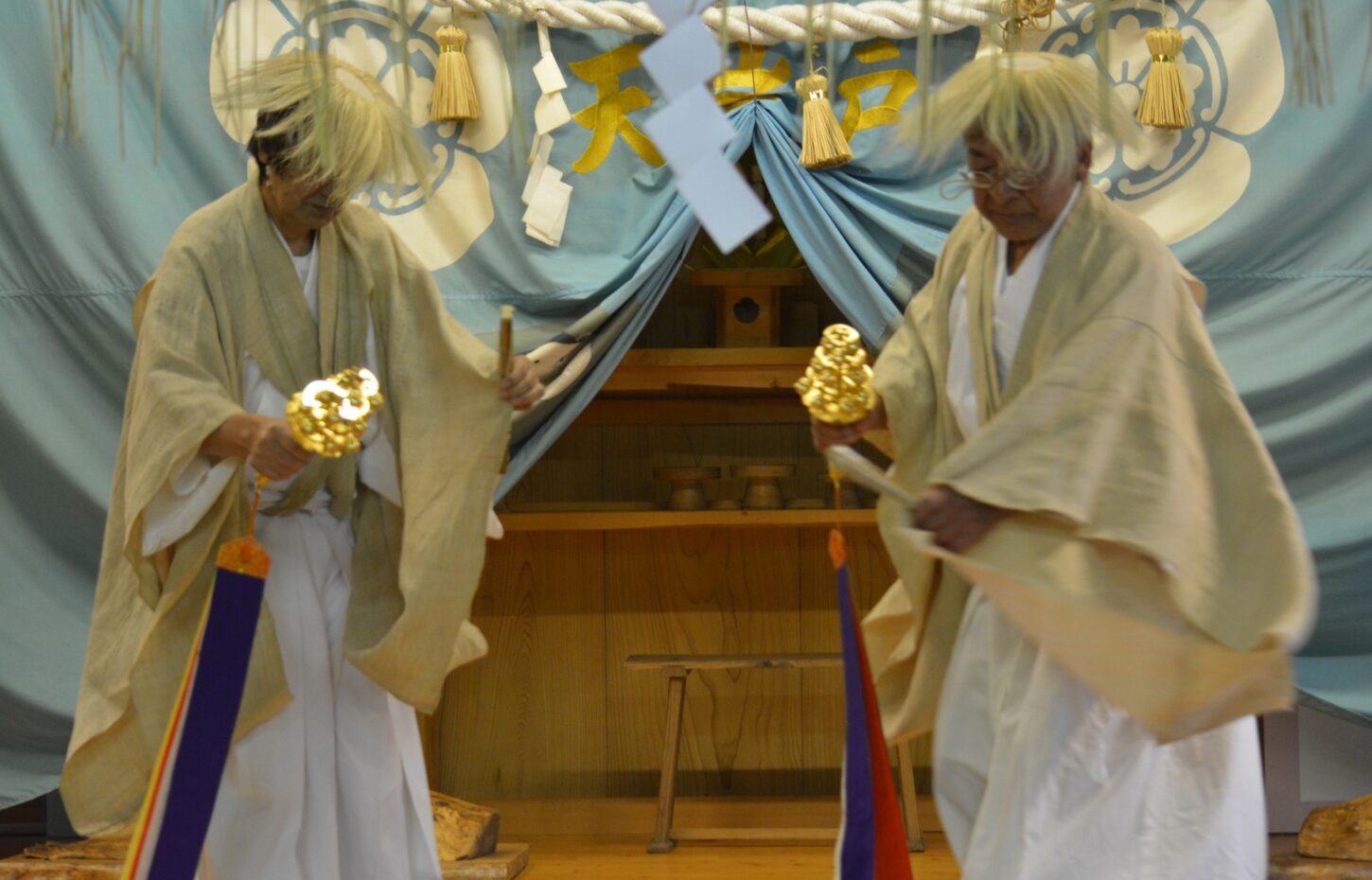 祇園神社の神楽の写真